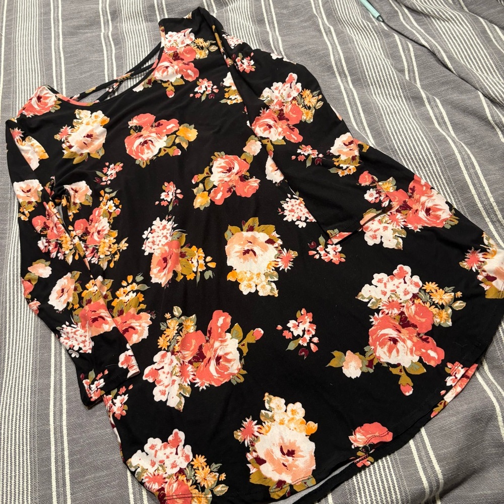 No Boundaries Super Soft Floral Caged Back Dress